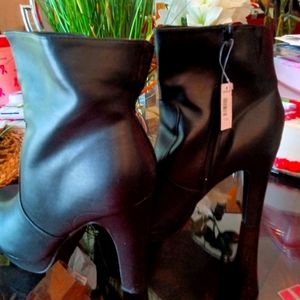 New With Tags Torrid Platform Booties